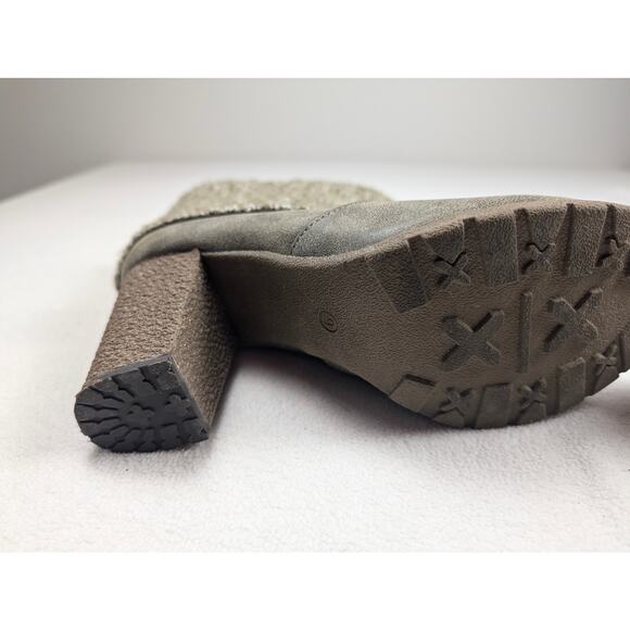 Muk Luks Boots Women's Sweater Cuff Top Brown Heel Shoe Size 9 Fall‎ Cozy Casual - Picture 6 of 8